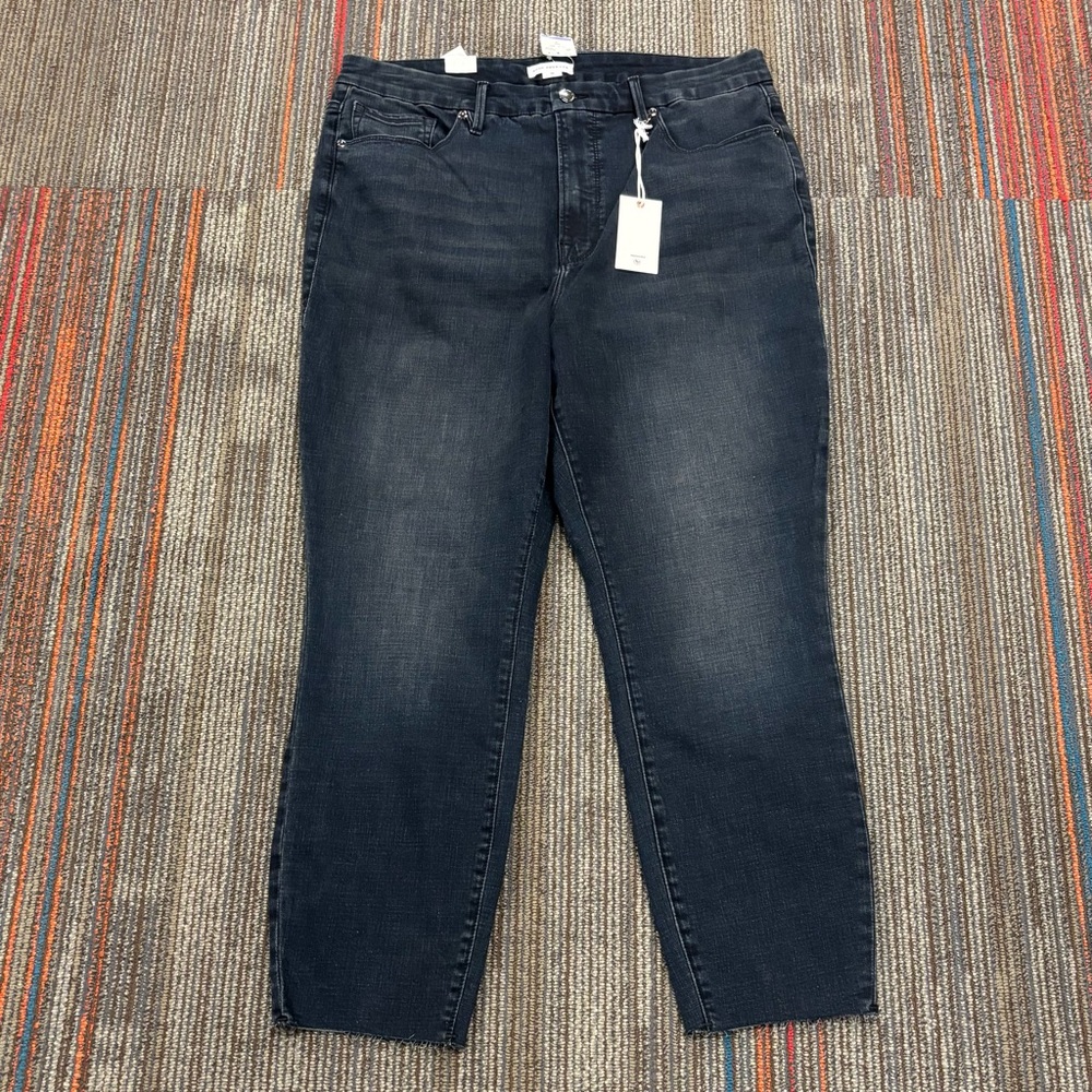 GOOD AMERICAN Good Waist Crop Raw Hem Blue Jeans Size 18 NEW